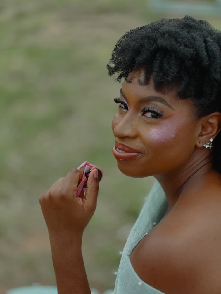 Samantha Inyang, Bridesmaid